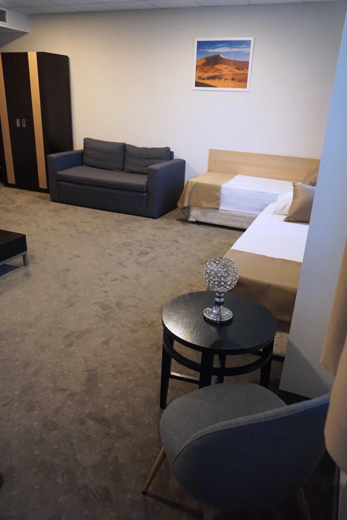 Hotel Ihtiman Ngoại thất bức ảnh