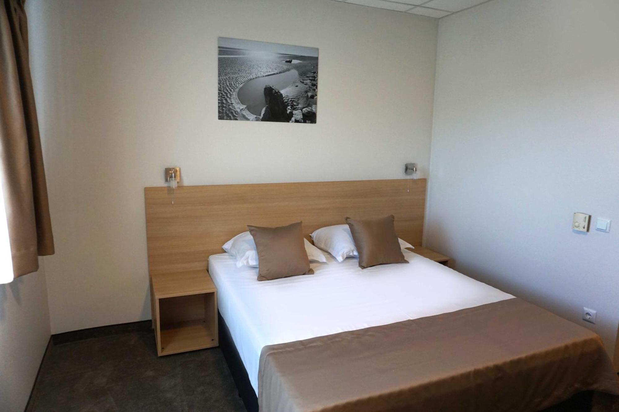 Hotel Ihtiman Ngoại thất bức ảnh